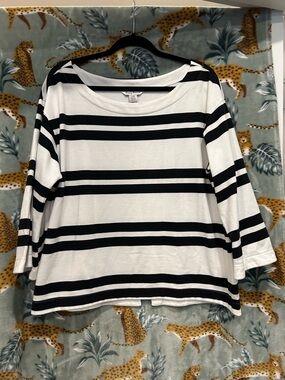 Tommy Bahama Black and White Striped 3/4 Sleeve Tee